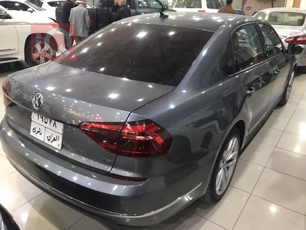 فولكسفاغن باسات